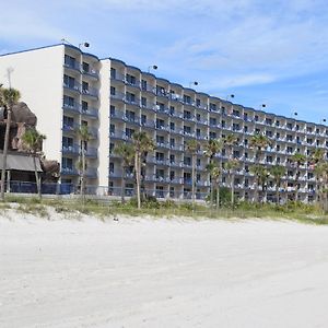 Days Inn By Wyndham Panama City Beach/Ocean Front